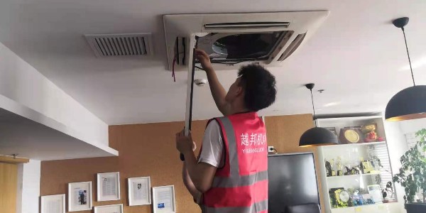 格力中央空調好久清洗一次？