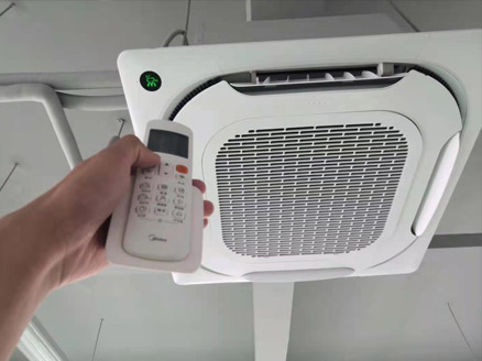 美的中央空調只開一個室內機，耗電量大不大？